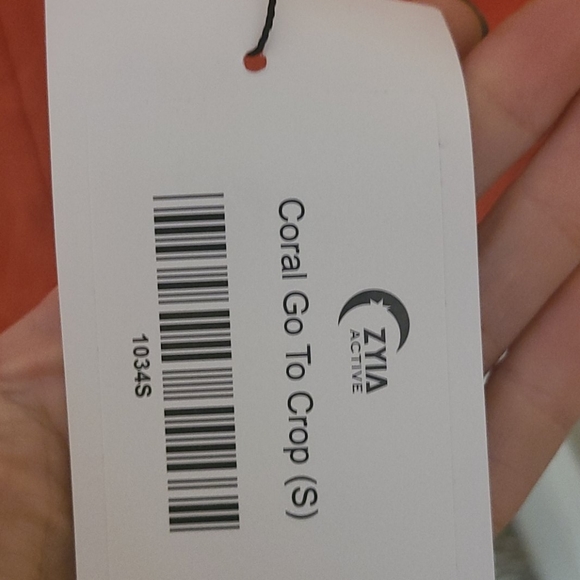 Zyia Coral Go To Crop - Picture 5 of 5